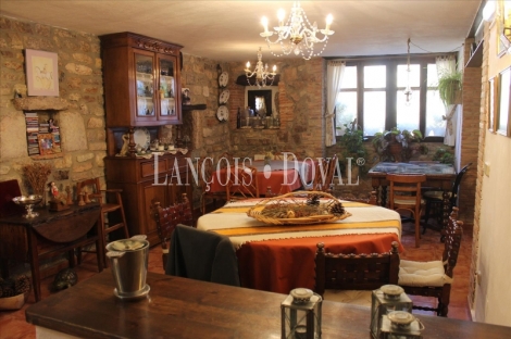 Peñamellera Alevia. Hotel con encanto en venta. Tradicional Casona Asturiana