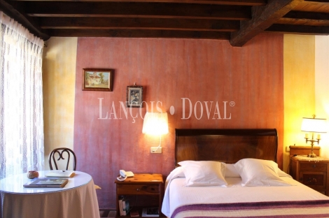 Peñamellera Alevia. Hotel con encanto en venta. Tradicional Casona Asturiana