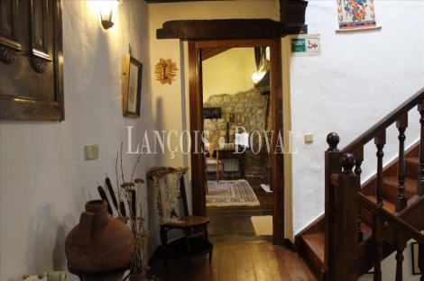 Peñamellera Alevia. Hotel con encanto en venta. Tradicional Casona Asturiana