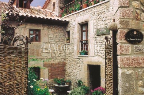 Peñamellera Alevia. Hotel con encanto en venta. Tradicional Casona Asturiana