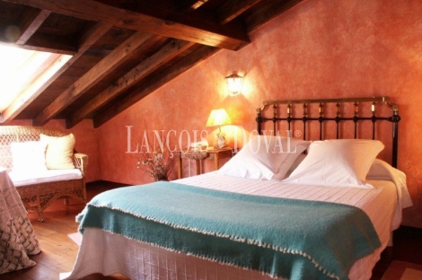 Peñamellera Alevia. Hotel con encanto en venta. Tradicional Casona Asturiana