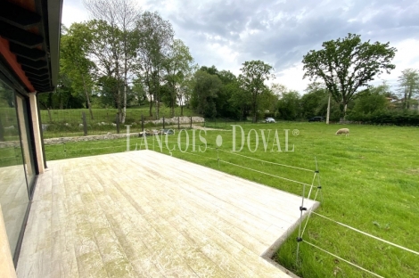  Llanes. La Pereda. Exclusivo Chalet de diseño en venta con vistas a la montaña.