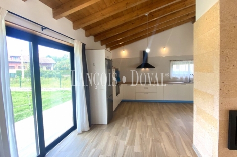  Llanes. La Pereda. Exclusivo Chalet de diseño en venta con vistas a la montaña.