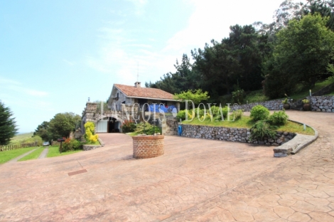 Llanes. Buelna. Asturias. Exclusiva Casa en venta con vistas panorámicas al mar.