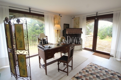 Llanes. Buelna. Asturias. Exclusiva Casa en venta con vistas panorámicas al mar.