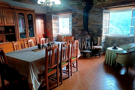 Taramundi. Venta casa Rústica reformada con vistas a la montaña