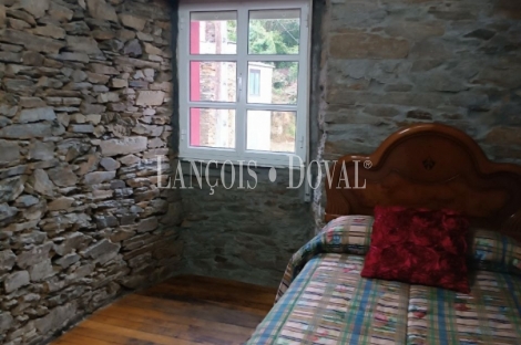 Taramundi. Venta casa Rústica reformada con vistas a la montaña