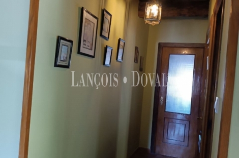 Taramundi. Venta casa Rústica reformada con vistas a la montaña