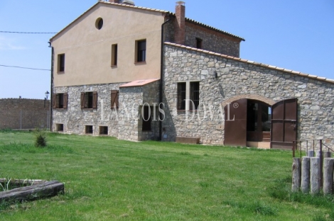 Forès. Conca de Barberá. Tarragona Casa rural en venta