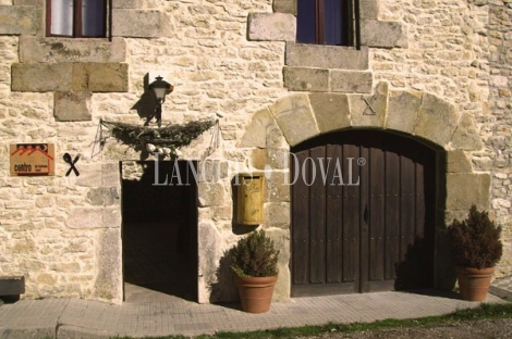 Revilla de Pomar. Palencia. Hotel Rural y Restaurante en venta