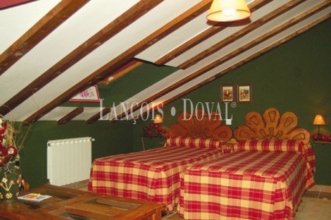 Revilla de Pomar. Palencia. Hotel Rural y Restaurante en venta