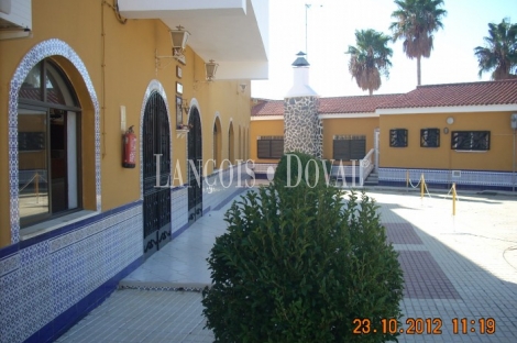 San Juan del Puerto. Huelva. Hostal restaurante en venta.