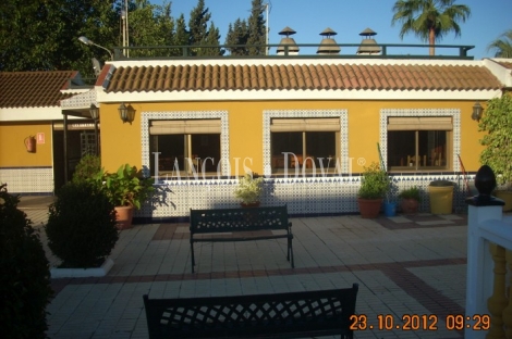 San Juan del Puerto. Huelva. Hostal restaurante en venta.