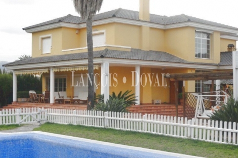 Gandía. Valencia. Chalet de lujo en venta.