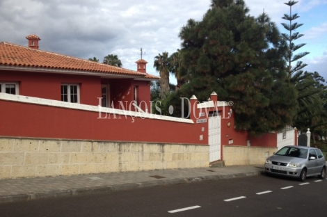 La Orotava. Urb. Villas del Pinalito. Tenerife. Chalet en Venta.