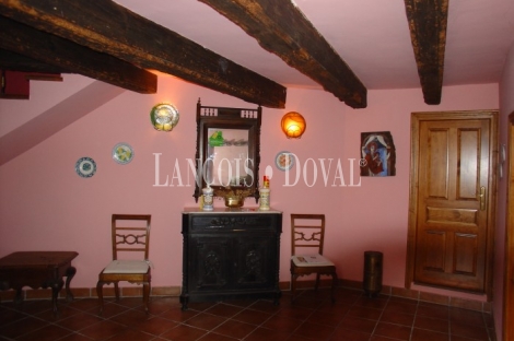 Borau. Pirineo de Huesca. Casa Rural en venta.
