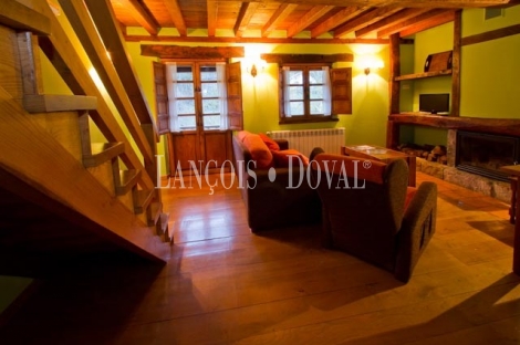 Argüebanes. Camaleño. Cantabria. Alojamiento rural, apartamentos turísticos en venta