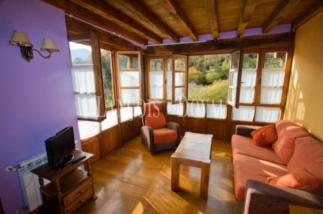 Argüebanes. Camaleño. Cantabria. Alojamiento rural, apartamentos turísticos en venta