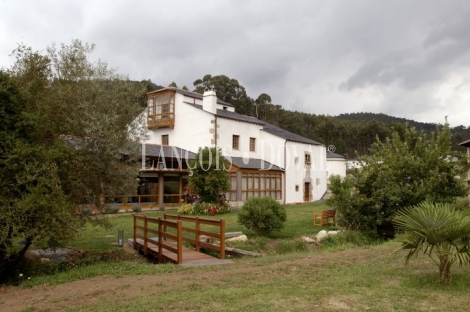 Viveiro. Lugo. Hotel con encanto en venta. 