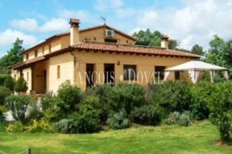 Candeleda. Valle del Tiétar. Sierra de Gredos. Ávila. Casa rural en venta.