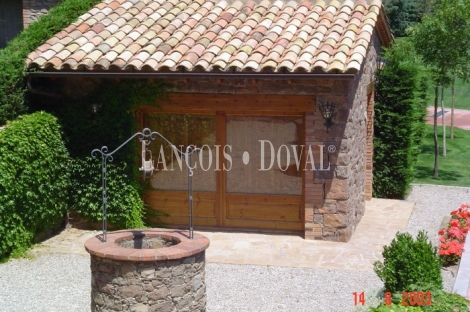 L´Estany, Barcelona. Finca y masía en venta.