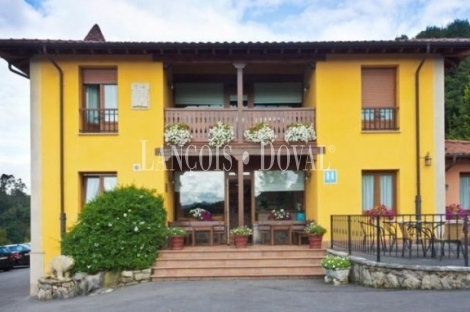 Mestas de Con. Asturias. Hotel con encanto Spa en venta.
