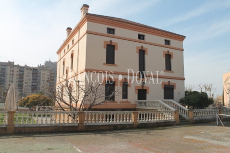 Monzón. Huesca. Aragón. Casa señorial en venta.