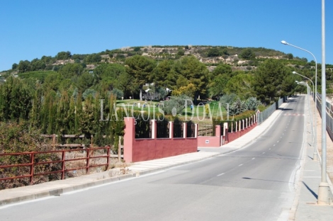 Urb El Bosque. Chiva. Valencia. Hípica en venta.