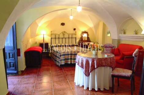 Casa señorial en venta. Cáceres. Alcuéscar. Ideal hotel con encanto