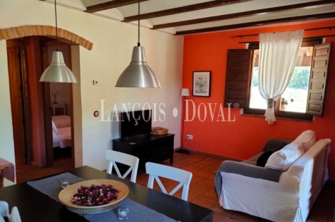 Casa rural en venta. Fuentes de Rubielos. Teruel.