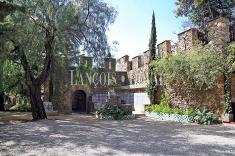 Barcelona. Casa Gaudi para eventos y rodajes