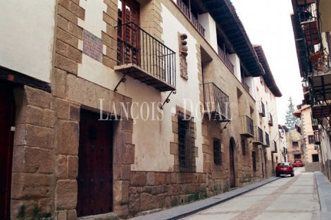 Casa Palacio en venta. Rubielos de Mora. Teruel. Aragón