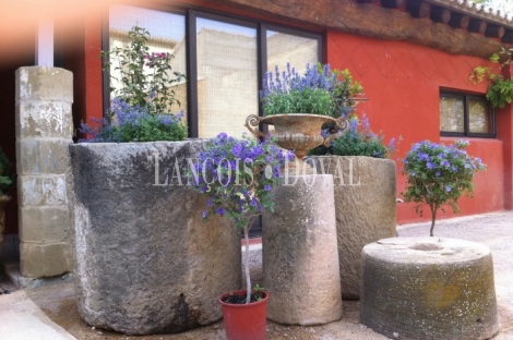 Singular casa rural en venta. La Hoya de Huesca. Ola. Alcalá del Obispo. 