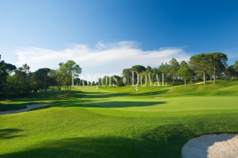 Vivir en el golf. Girona. Costa Brava.