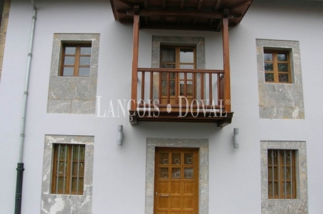 Casa rural en venta. Antigua rectoria. San Martino. Pola de Lena. Asturias