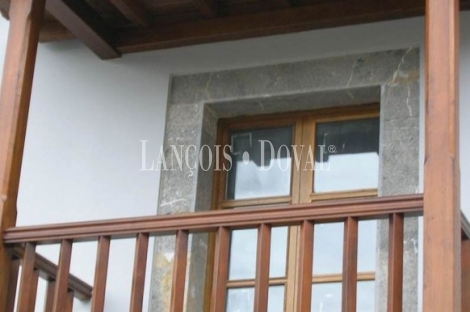 Casa rural en venta. Antigua rectoria. San Martino. Pola de Lena. Asturias