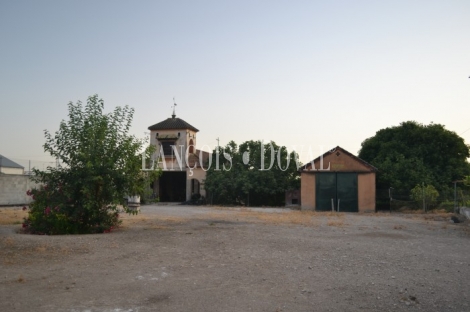 Pinos Puente. Vega de Granada. Suelo industrial en venta o alquiler. Antigua fábrica de remolacha.