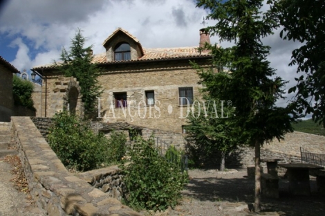 Bagüés. Jaca. Casa rural en venta. Pirineo Aragonés. Zaragoza