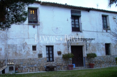 Alicante. Finca y masía en venta. Sant Vicente del Raspeig.