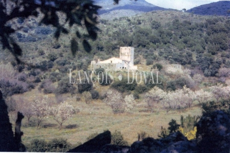 Finca y masía en venta. Cap de Creus. Empordà. Girona