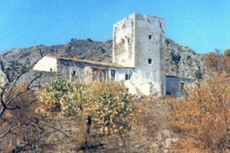 Finca y masía en venta. Cap de Creus. Empordà. Girona