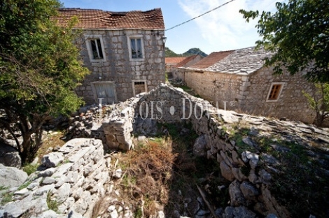 Proyectos hoteleros en pueblos abandonados