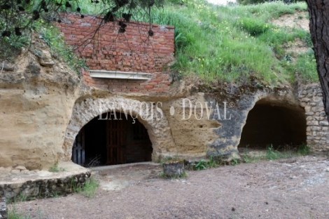 Huete. Finca urbana en venta. Cuenca