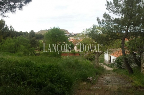 Huete. Finca urbana en venta. Cuenca