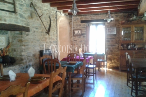 Negocio rural tienda y restaurante en venta.  Piedrasecha. Carrocera. León