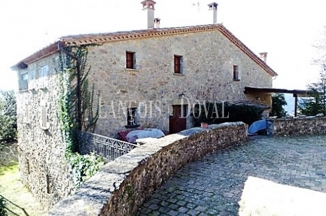 Begudà. Masía y finca con coto de caza en venta. Olot. Sant Joan les Fonts.