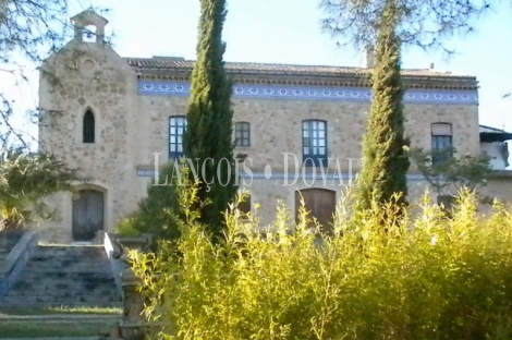 Casinos. Masía y finca en venta. Valencia. Ideal proyecto turístico rural.