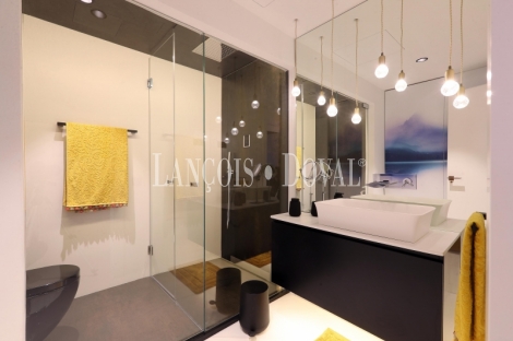 Barcelona. Exclusivo piso de diseño en venta. Diagonal Mar.