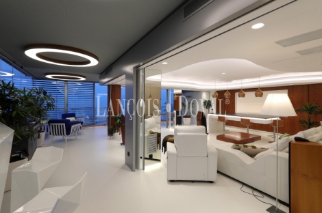 Barcelona. Exclusivo piso de diseño en venta. Diagonal Mar.