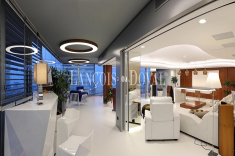 Barcelona. Exclusivo piso de diseño en venta. Diagonal Mar.